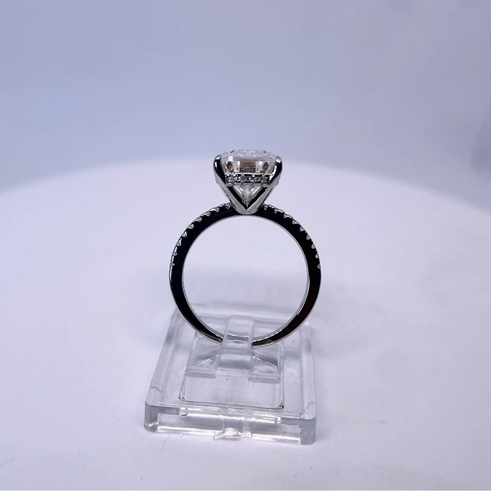Genuine GRA Moissanite Pear-Shaped 5 ct Solitaire Ring in Silver. Sz 7